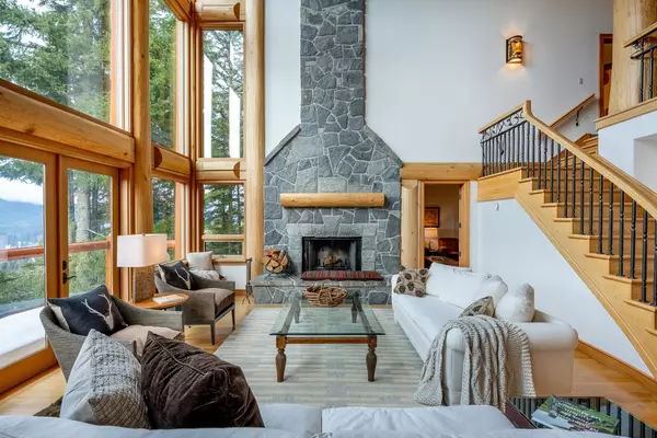 Whistler, BC V8E 0W1,3826 Sunridge DR