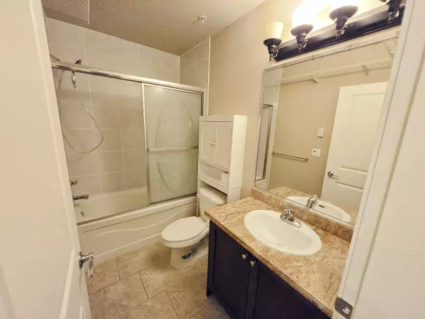 Surrey, BC V3T 0E1,14333 104 AVE #318