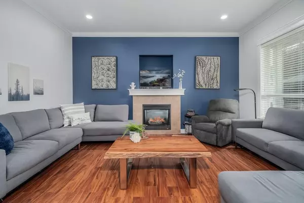 Surrey, BC V3S 1Z1,18580 66a AVE