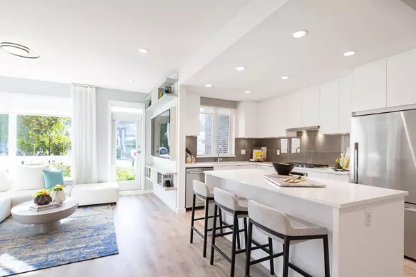 Coquitlam, BC V3J 2S5,625 Cottonwood AVE #511