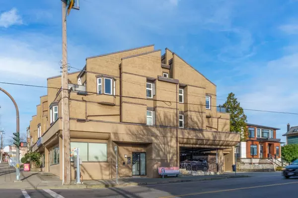 1169 Eighth AVE #106,  New Westminster,  BC V3M 2R7