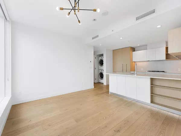 Burnaby, BC V5H 0K2,6000 Mckay AVE #1307