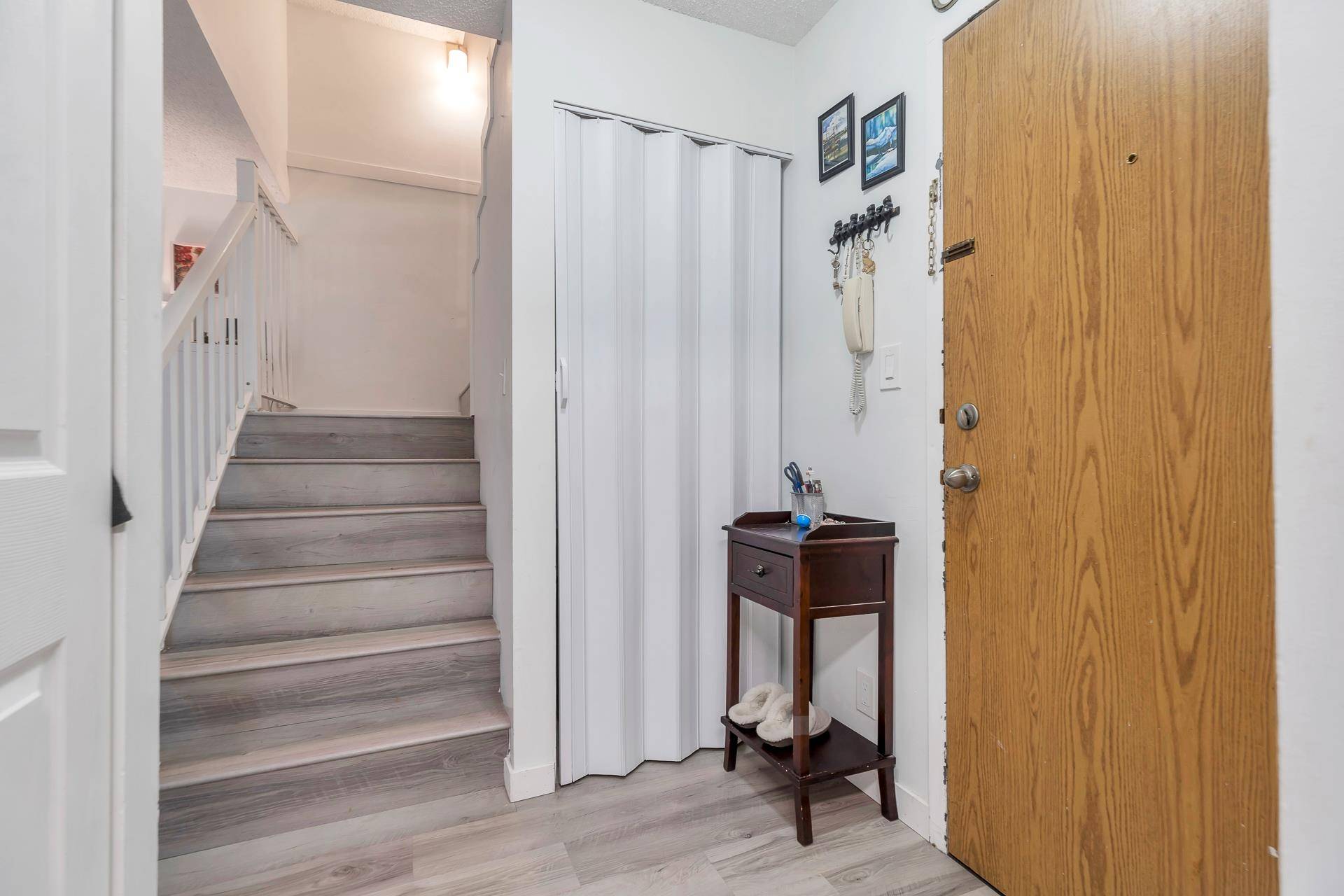 Surrey, BC V3W 8A4,7144 133b ST #209