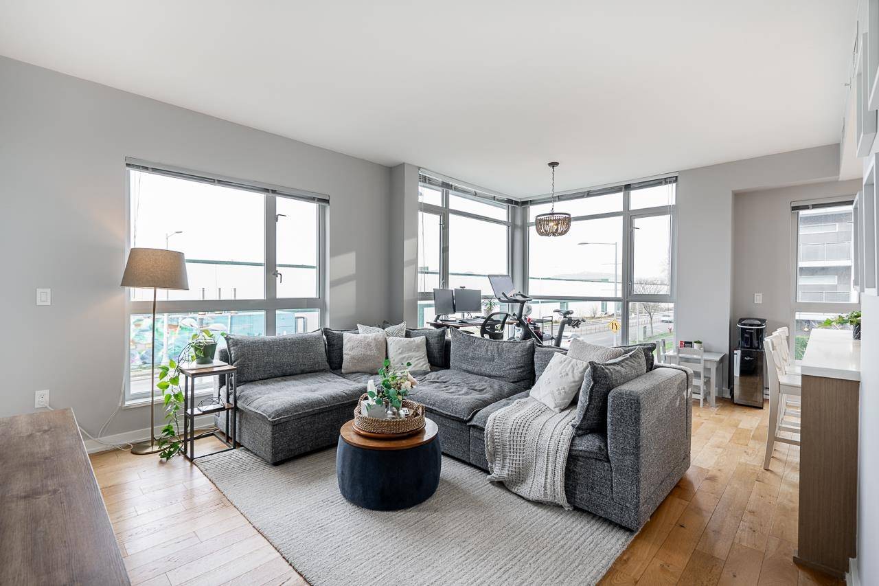 Richmond, BC V6X 0M3,5311 Cedarbridge WAY #208