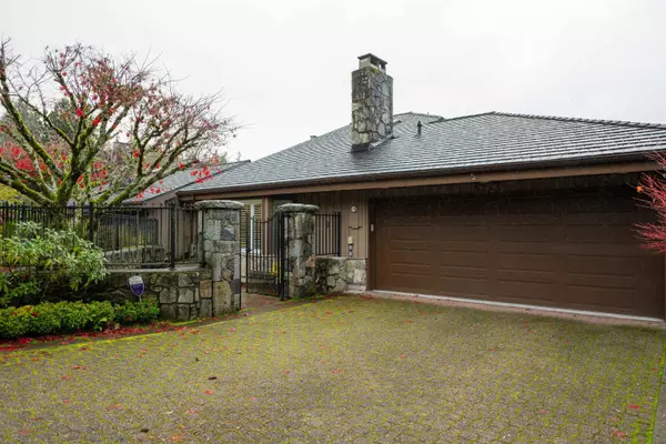 West Vancouver, BC V7W 2Z7,5255 Aspen DR