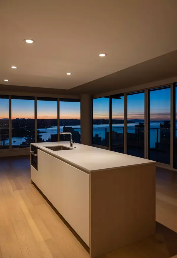 Vancouver, BC V6G 2B1,1180 Broughton ST #1402