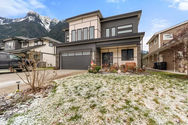 Hope, BC V0X 1L1,20977 Swallow PL