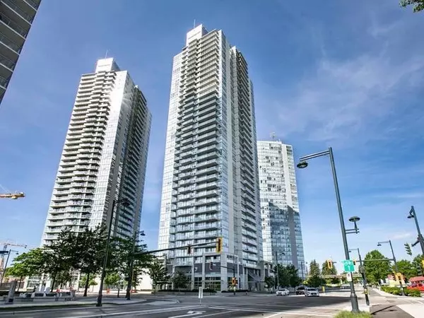 13688 100 AVE #901,  Surrey,  BC V3T 0G5