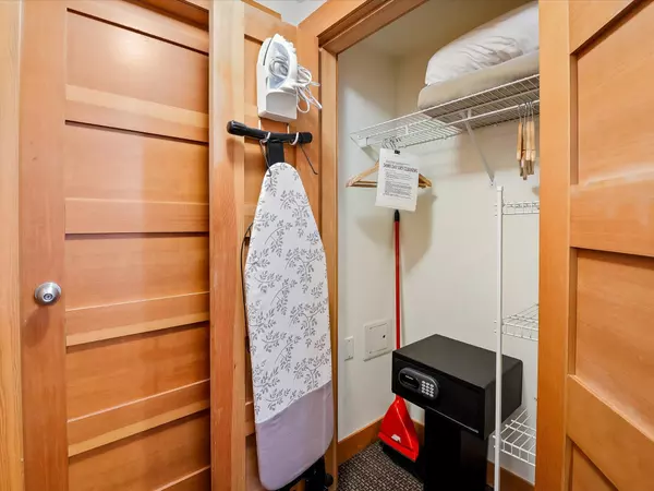 Whistler, BC V8E 0N7,2036 London LN #219A