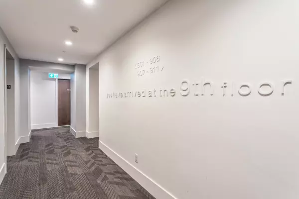 Burnaby, BC V3N 0H1,7358 Edmonds ST #910