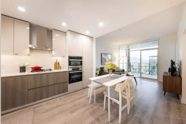 Burnaby, BC V5H 0K5,6511 Sussex AVE #2801