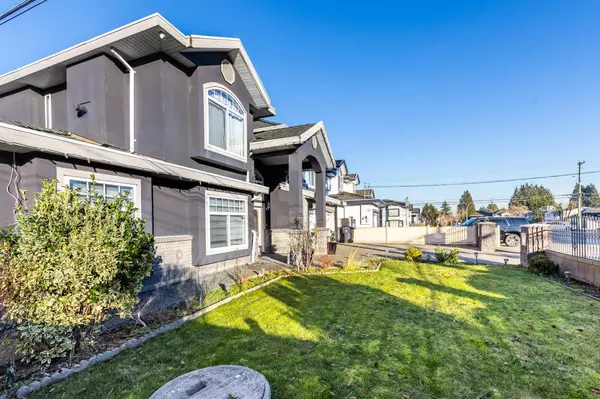 Surrey, BC V3V 1B9,12581 90 AVE