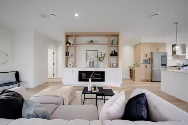 Surrey, BC V3V 0G7,12585 104a AVE #35