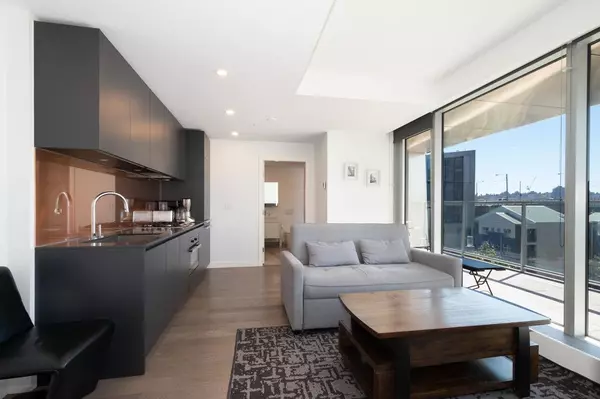 Vancouver, BC V6Z 0G5,1480 Howe ST #903
