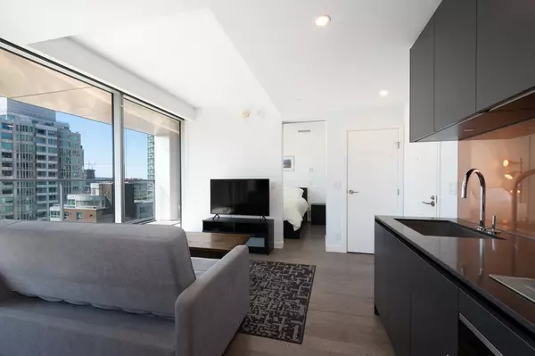 Vancouver, BC V6Z 0G5,1480 Howe ST #903