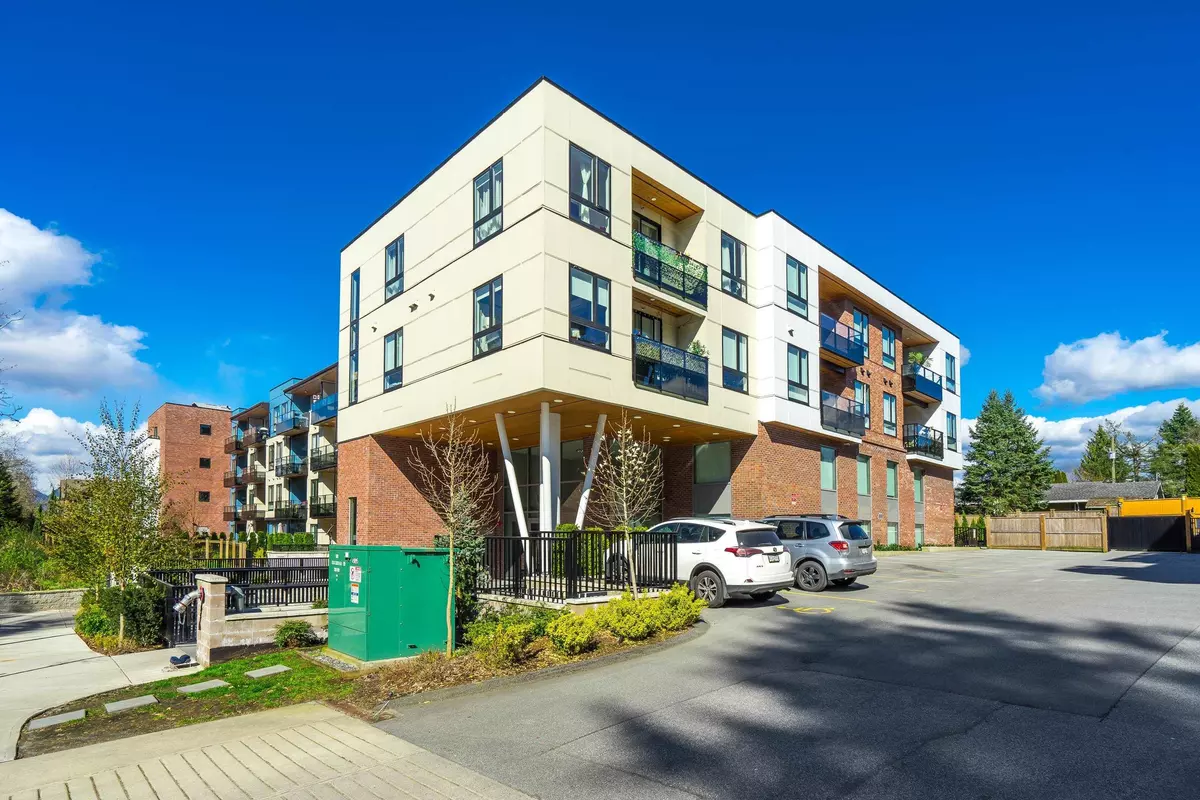 Maple Ridge, BC V2X 4K8,12320 222 ST #211