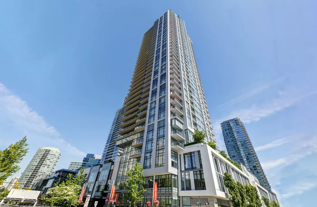 Burnaby, BC V5H 0H4,6098 Station ST #1010