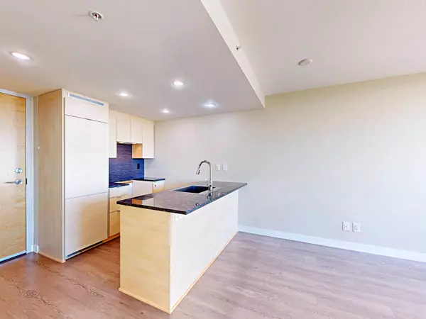488 SW Marine DR #1208,  Vancouver,  BC V5X 0C6