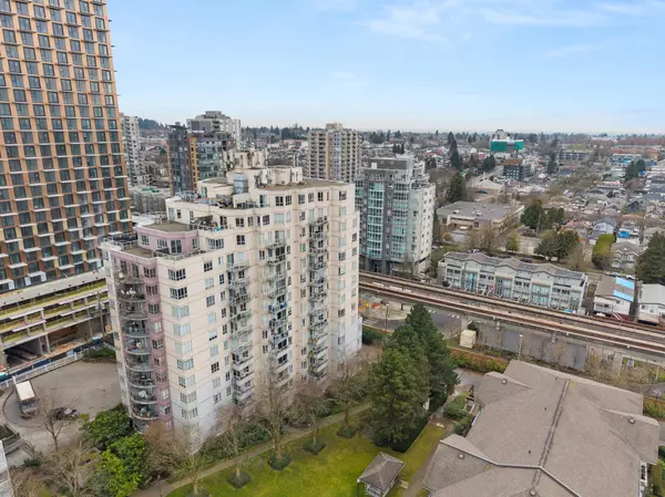 Vancouver, BC V5R 6B7,3455 Ascot PL #212