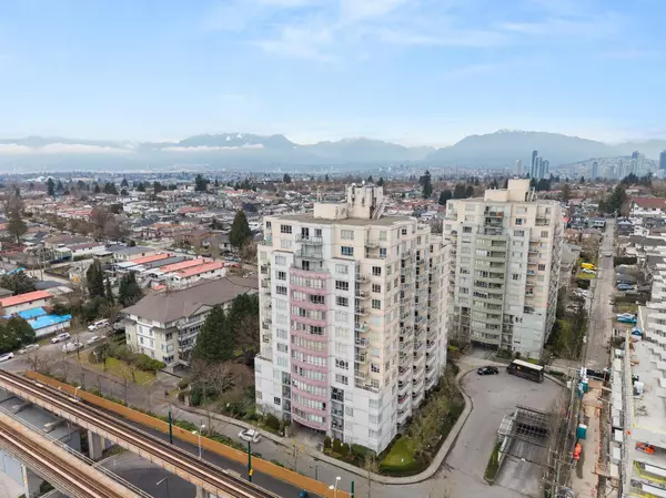 Vancouver, BC V5R 6B7,3455 Ascot PL #212