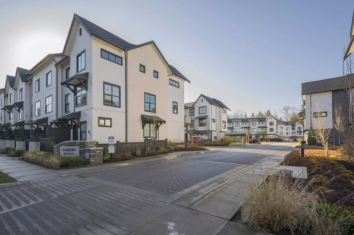 Langley, BC V2Y 3P1,7967 197 ST #102