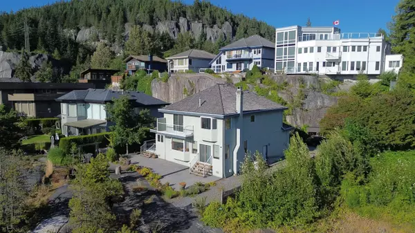 Squamish, BC V8B 0B2,2009 Cliffside LN
