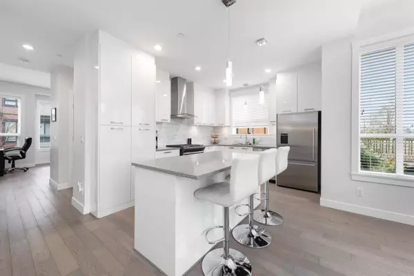 New Westminster, BC V3M 0J8,111 Wood ST #6