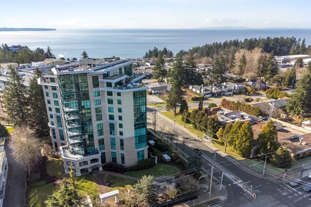White Rock, BC V4B 3E2,14824 North Bluff RD #903
