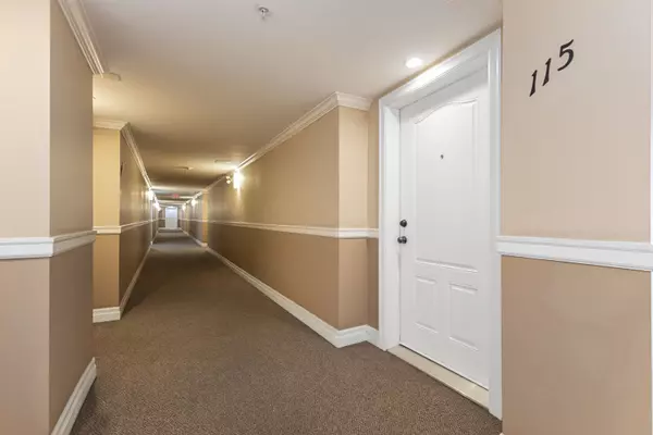 Chilliwack, BC V2R 0K8,45753 Stevenson RD #115