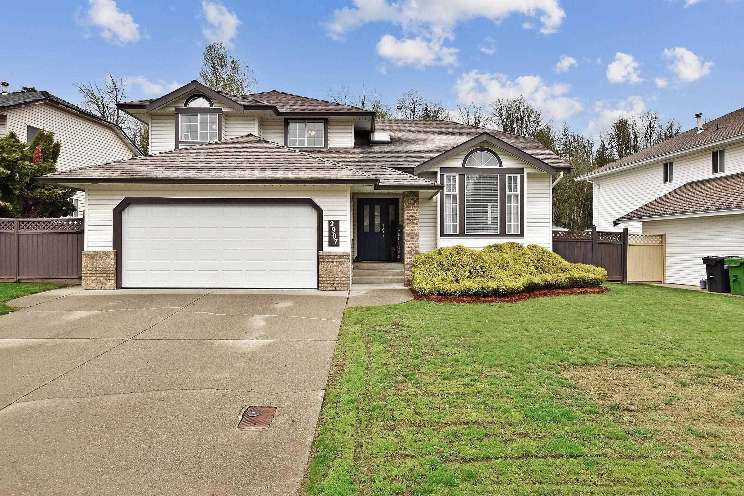 2907 Crossley DR, Abbotsford, BC V2T 5H1