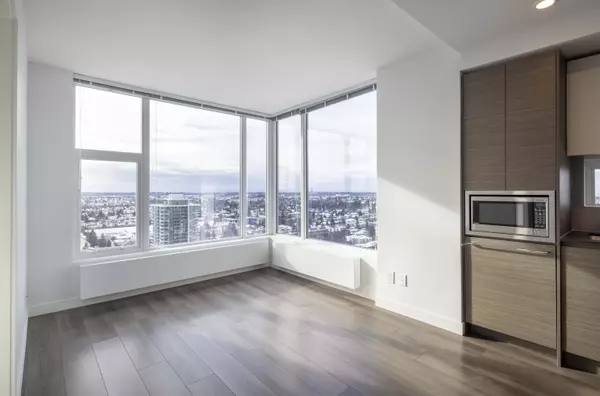 Surrey, BC V3T 0P7,13615 Fraser HWY #3103