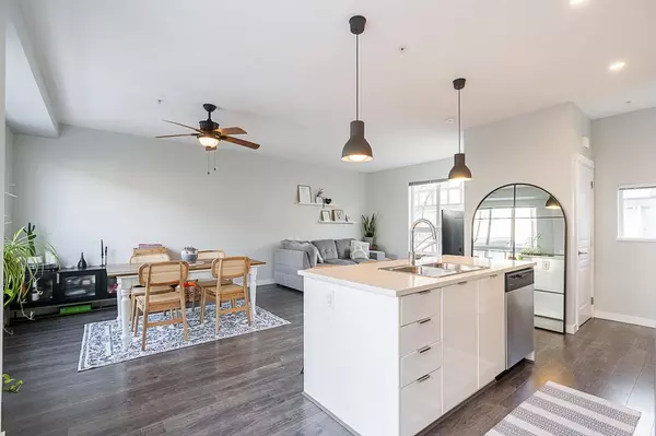 Langley, BC V2Y 0M4,7848 209 ST #69