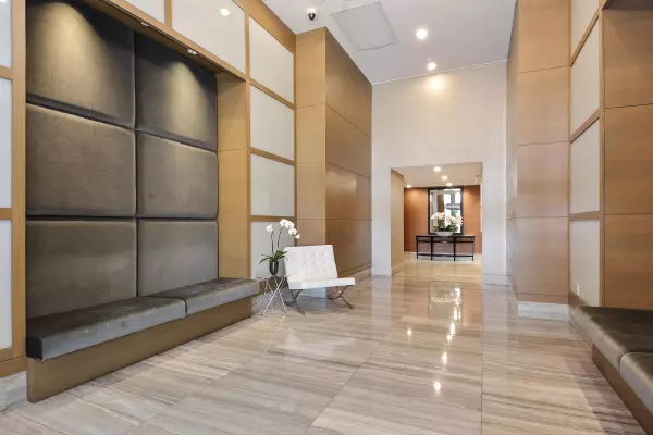 White Rock, BC V4B 0A2,1473 Johnston ST #706