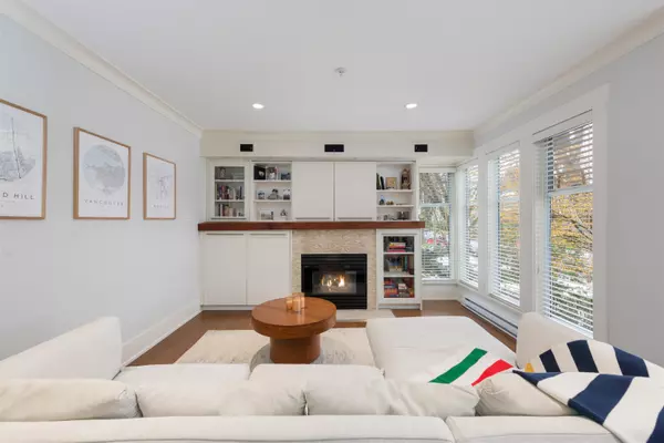 Vancouver, BC V5Z 1N9,628 W 13th AVE #N209