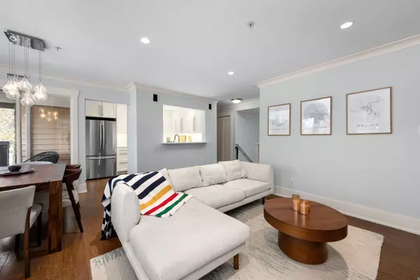 Vancouver, BC V5Z 1N9,628 W 13th AVE #N209