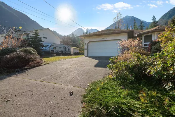 Hope, BC V0X 1L2,20024 Birch PL