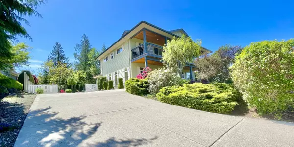 Sechelt, BC V7Z 0L1,6155 Highmoor PL
