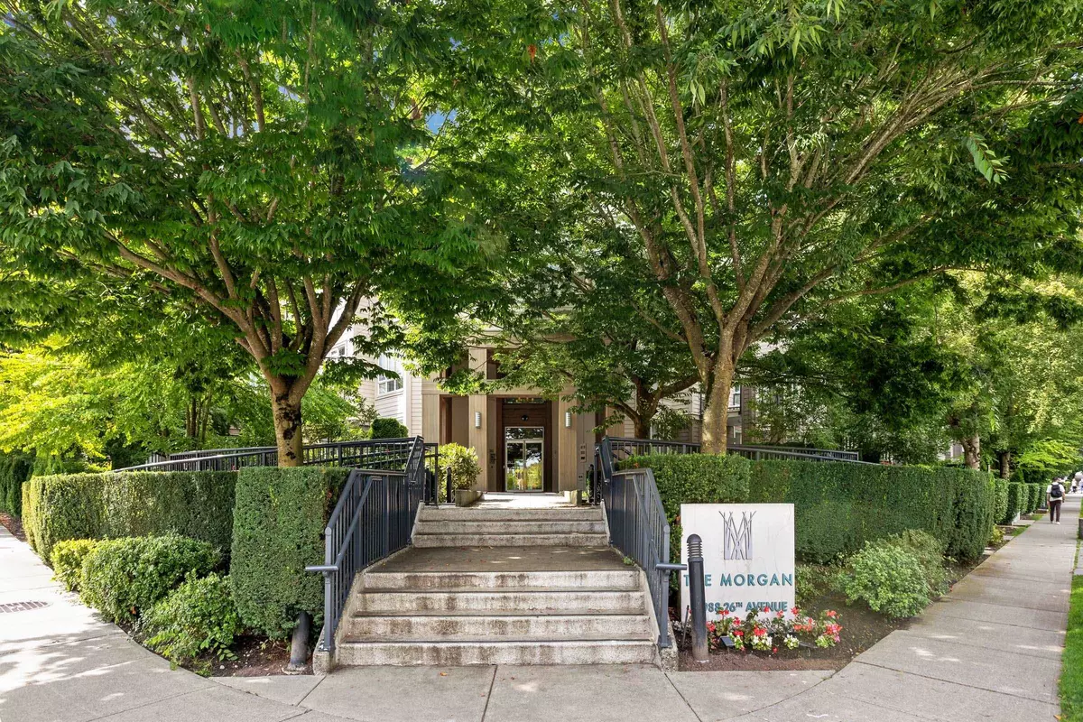 Surrey, BC V3Z 5K3,15988 26 AVE #328