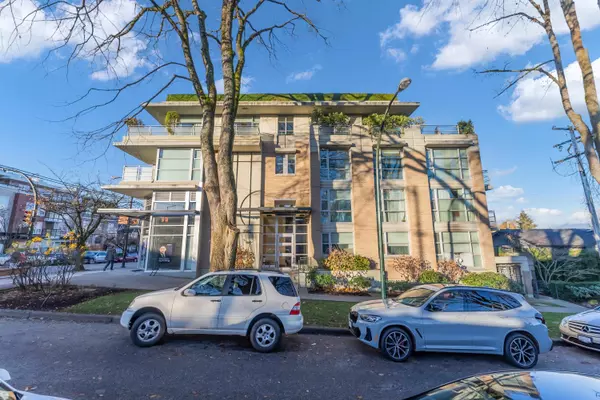 Vancouver, BC V6S 1A9,3595 W 18th AVE #105