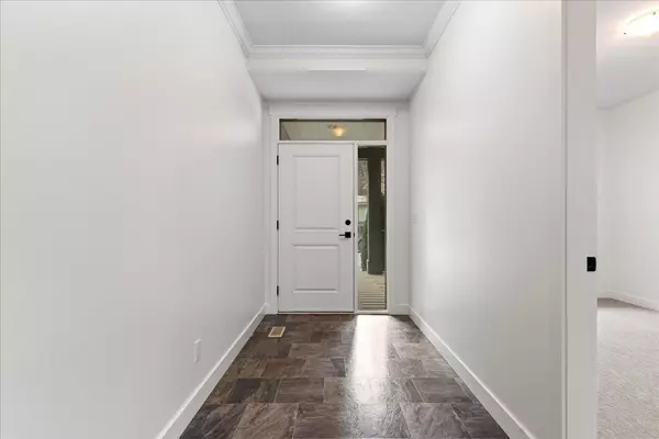 Chilliwack, BC V2R 0L3,6113 Rexford DR