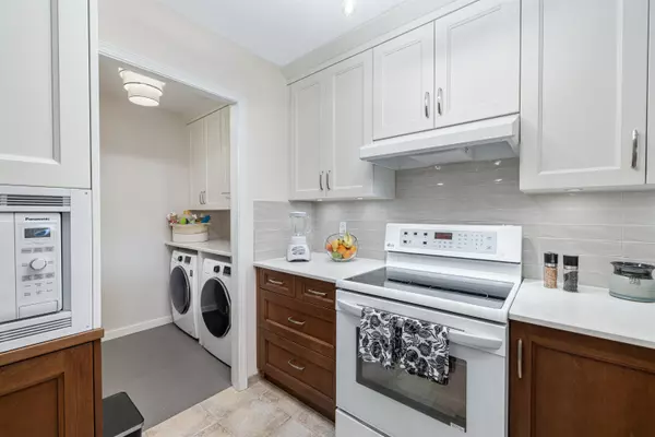 North Vancouver, BC V7H 2X6,1050 Bowron CT #307