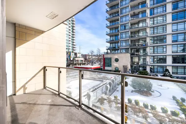 North Vancouver, BC V7L 0B4,162 Victory Ship WAY #401