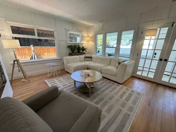 Cultus Lake, BC V2R 4Z3,405 Birch ST