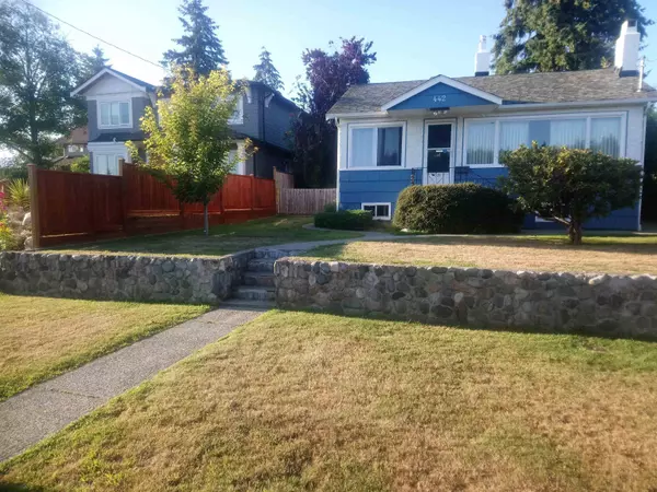 North Vancouver, BC V7L 1J5,442 E 4th ST