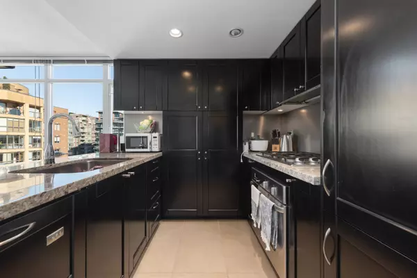 Vancouver, BC V6B 0B1,1133 Homer ST #1402