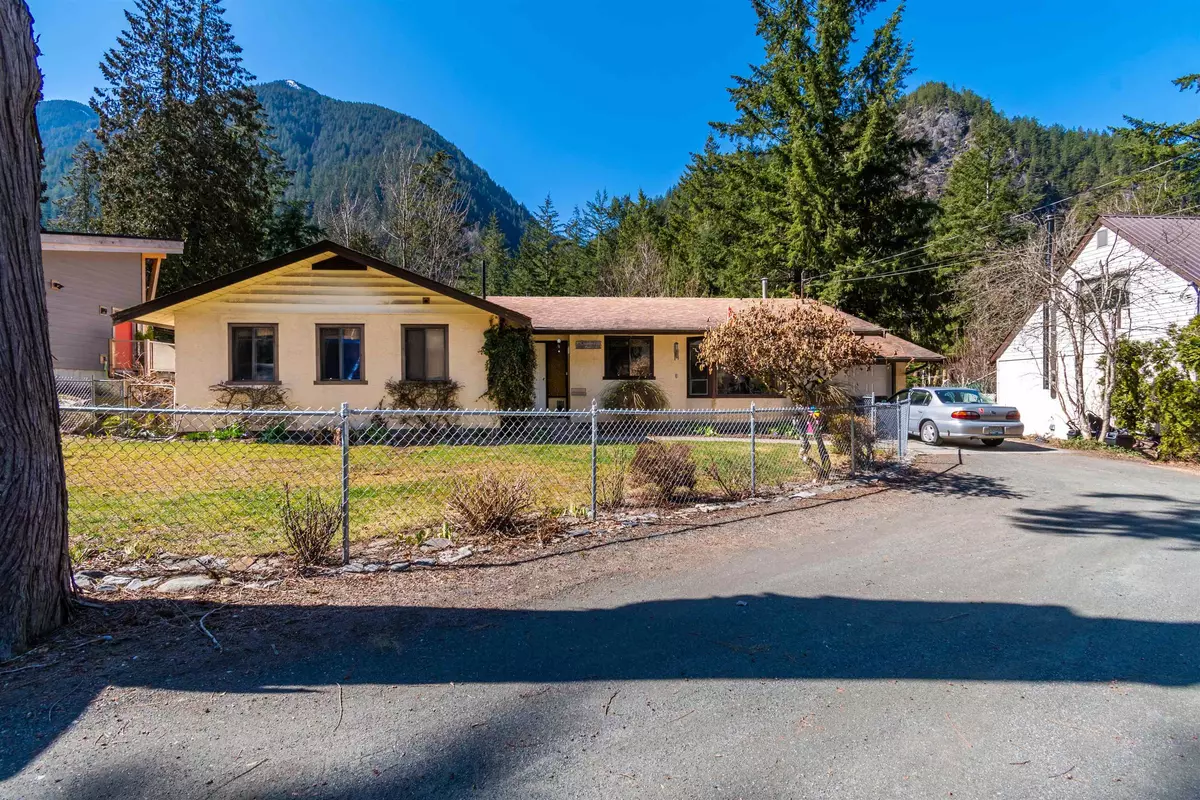 Hope, BC V0X 1L2,19575 Silverhope RD