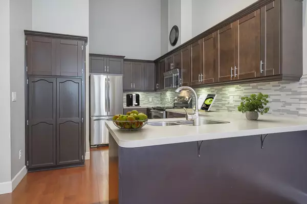 Langley, BC V1M 2K3,9012 Walnut Grove DR #73