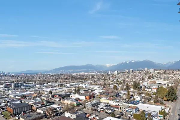 Burnaby, BC V5C 0L2,1888 Gilmore AVE #2808