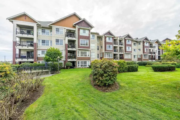 Pitt Meadows, BC V3Y 0A2,19677 Meadow Gardens WAY #424