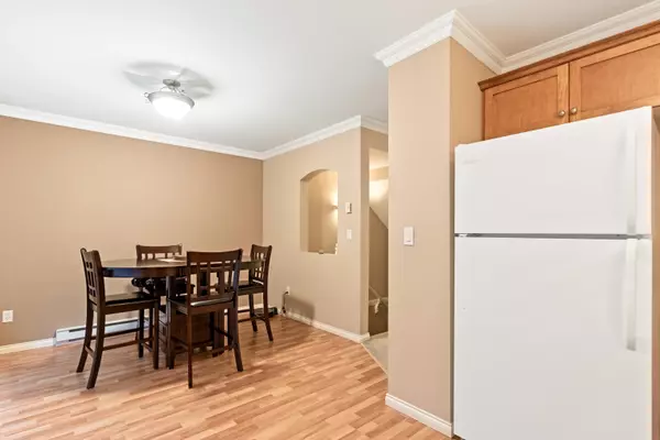 Pitt Meadows, BC V3Y 2V6,19141 124 AVE #3